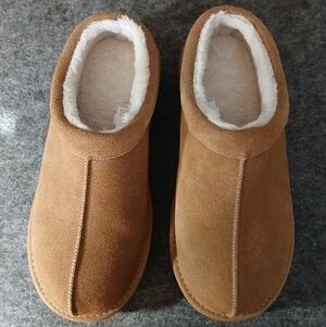 Womens Tan Suede Slip-On Mini Boot /skipper